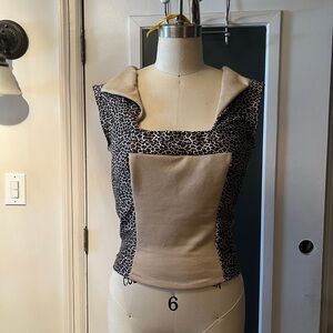 stylized princess line jersey knit top with beige and cheetah print